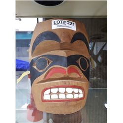 KILLER WHALE NATIVE CARVED MASK BY CHIEF NICK NOOTKA BC OCT/88