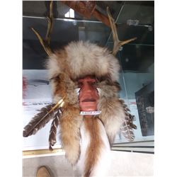 DECORATIVE NATIVE WALL MASK