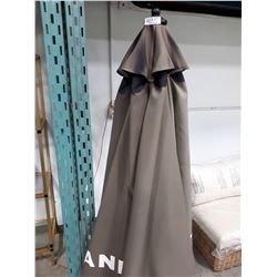 SANDHILL PATIO UMBRELLA WITH CAST IRON BASE