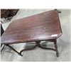 Image 1 : VINTAGE GATELEG DINING TABLE
