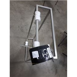 NEW COLUMBIA METAL TOWEL STAND