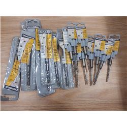 BOX OF ASSORTED SDS PLUS DRILL BITS-MOSTLY 3/16", 3X 5/32" HEX
