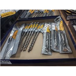 BOX OF SIXTEEN ASSORTED SIZE DIAGER ANSI DRILL BITS 5/32"-3/4"