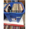 Image 1 : LARGE TOTE OF VINYAGE VINYL