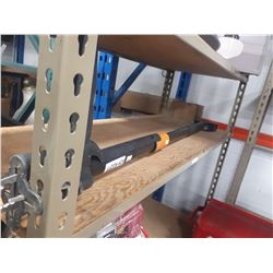 TELESCOPING WEED PULLER
