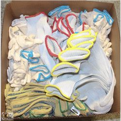 FLAT OF APPROX: 100 PAIRS POLAR & GOLDKNIT GLOVES