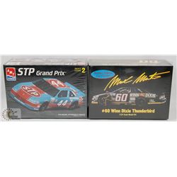 LOT OF 2 MODEL CAR KITS.