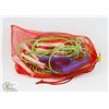 Image 1 : RED MESH BAG FULL OF SKIP ROPES - VINYL