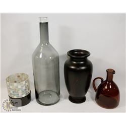 4 BLACK VASES