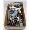 Image 1 : BOX OF STAR WARS LEGO
