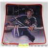 Image 1 : VINTAGE OILERS GERTZKY PILLOWCASE