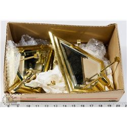 3 MIRRORED CANDLE AND PHOTO HOLDERS