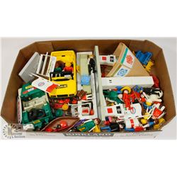 VINTAGE ESSO STATION WITH LOTS OF EXTRA PARTS.