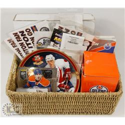 HOCKEY COLLECTABLES & MORE