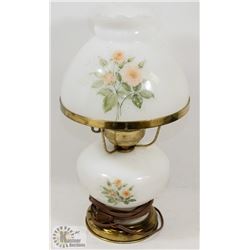 WHITE GLASS FLOWERED LAMP