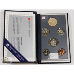 1995 CANADA SPECIMEN SET SEALED CASE