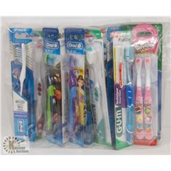 BAG WITH ASSORTED TOOTHBRUSHES