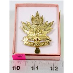 CANADIAN MILITARY HAT BADGE