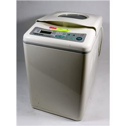 BLACK & DECKER BREAD MAKER