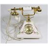 Image 1 : WHITE VINTAGE STYLE TELEPHONE