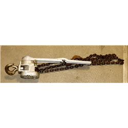 CM COME ALONG 1 1/2 TON