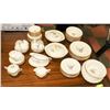 Image 1 : 133PC RIDEAU POTTERY DINNER SET.