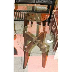 PAIR OF ROUND SHOWHOME GLASS TOP END TABLES