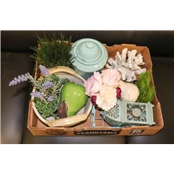 FLAT OF ASSORTED SHOWHOME DECOR