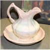 Image 1 : PINK IRIDESCENT WATER PITCHER AND BOWL