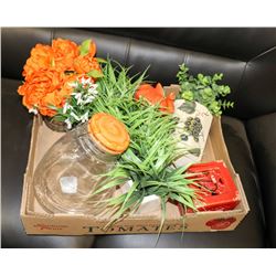 FLAT OF ASSORTED SHOWHOME DECOR