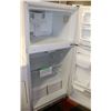 Image 2 : FRIGIDAIRE TOP MOUNT FRIDGE