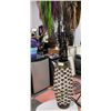 Image 1 : WOVEN SHOWHOME VASE WITH DECORATIVE STICKS.