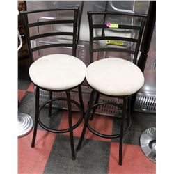 LOT OF 2 METAL BAR STOOLS
