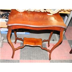 ANTIQUE TABLE 26.5L X 14" WX 27.5" H