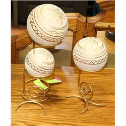 LOT OF 3 DECORATIVE BALL ORNAMENTS WITH STANDS