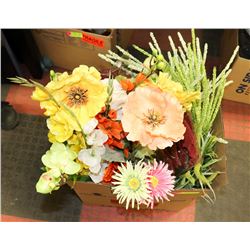 BOX OF ASSORTED SHOWHOME DECOR