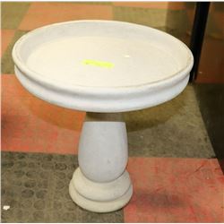 CONCRETE 2 PC BIRDBATH 15"X15"