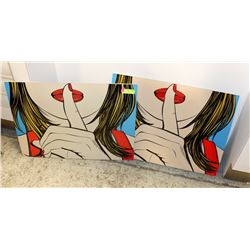 PAIR OF WALL HANGINGS, 28 X 20