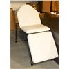 Image 1 : FACIAL / ESTICIAN CHAIR