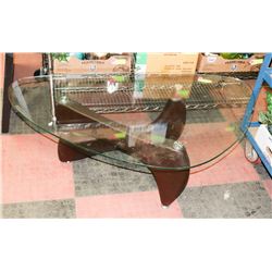 TRIANGULAR GLASS TOP SHOWHOME COFFEE TABLE
