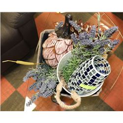 FLAT OF ASSORTED SHOWHOME DECOR