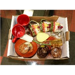 FLAT OF ASSORTED SHOWHOME DECOR