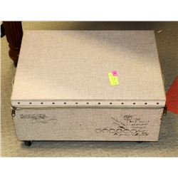 TAN CANVAS STORAGE TOTE WITH CASTORS