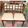 Image 1 : 2 WOOD CHAIRS