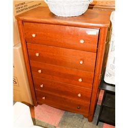 5 DRAWER CHEST 45"H X 31"W X 17"D