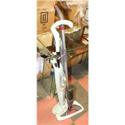 BISSELL STEAM MOP & RUBBERMAID DUST MOP