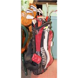 WILSON GOLF BAG & COMPLETE SET OF HOGAN CLUBS
