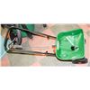 Image 1 : TURF BUILDER FERTILIZER SPREADER