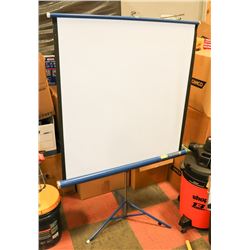 PROJECTION SCREEN 43"LX42"W