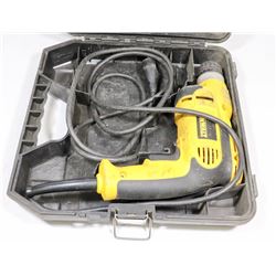 DEWALT 3/8" VSR DRILL IN A CASE